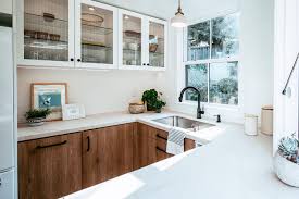 Splendid Small Kitchen In The Pool House Of Your Dreams Small Kitchen Buy Kitchen Cabinets Kitchen Decor