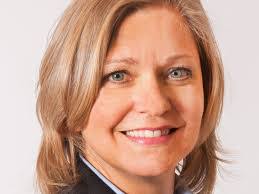 Donna Wagner's Instagram, Twitter & Facebook