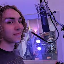 Ezekiel Wright (@zekeandtheremnant) • Instagram photos and videos