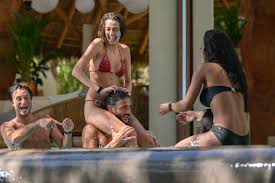 Season 2 of too hot to handle promises to be a hot, hot mess. Too Hot To Handle Season 2 Release Date Cast Trailer More Info Laptrinhx News