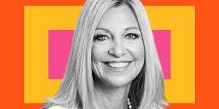 Edna Matheis's Instagram, Twitter & Facebook