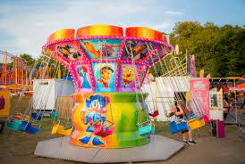 You will have to wait to enjoy over 200 attractions scattered across the. Fete Des Loges 2020 Fete Foraine Paris En Famille Annulee Citizenkid