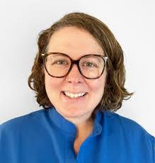 Amber Ensley's Instagram, Twitter & Facebook