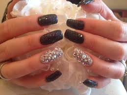 In this article we look at some of the nail designs that you could consider. Acrylic Nails With Black Glitter Dust And Swarovski Crysta Flickr