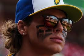 A sold-out crowd of 44,000 went bananas for baseball at Busch Stadium