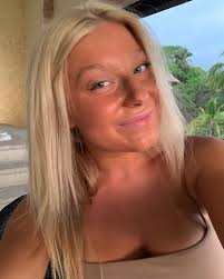 LIV (@oliviaalooney) • Instagram photos and videos