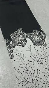 Batik bunga sederhana untuk memberikan inpirasi terbaik saat ini untuk batik art pattern yang sedang anda cari dan anda idamkan. Background Bunga Raya Wallpaper Wallpapershit