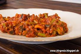 Ratatouille Grune Bohnen Auberginen Zucchini Tomaten Paprika Vegetarisch Vegan Blog Ratatouille Ratatouille Rezept Zucchini Aubergine
