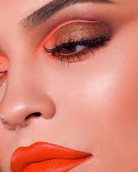 Kylie jenner is an unstoppable force, and at this point in time, it seems like no month goes jenner's latest line is filled with summer essentials and it will help you achieve the most perfect makeup look. Kylie Jenner Kylie Cosmetics Summer Palette 2018 Ad Campaign Fashion Gone Rogue