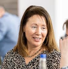 David Luscombe's Instagram, Twitter & Facebook