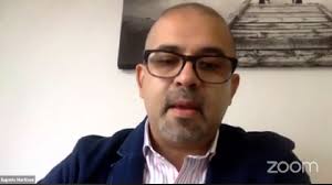 Periodista Eugenio Martínez denuncia hostigamiento policial a su mamá en  Caracas