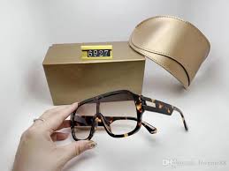 Discount name brand sunglasses are the only way to go for those who want sunglasses that look good and will last. Designer Luxury Mens Womens Brand Oversized Black Sunglasses Fashion Oval Sun Glasses Uv Protection Lens Coating Plated Frame With Box 6927 From Loveme88 28 63 Dhgate Com