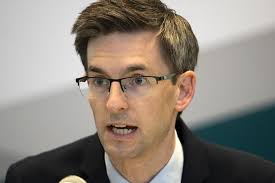 Stop entertaining and having friends and family around, Dr Ronan Glynn  warns Dublin residents