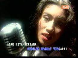 Ella dua insan bercinta hanya secebis jawapan cinta dusta pengemis cinta. Ella Dua Insan Bercinta Youtube