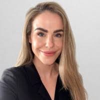 Melissa Cass's Instagram, Twitter & Facebook