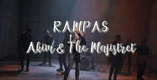 verse 1 air mata separuh mati yang ditahan diberhentikan lekuk kelopak dingin tubuh terkulai diam tak bernadi tangan bersaksi kita bergenggam. Lirik Lagu Rampas By Akim The Majistret Sii Nurul Menulis Untuk Berkongsi