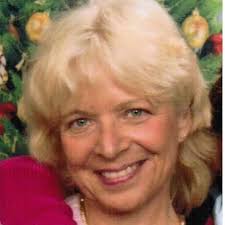 Bear-Trapped: In a Trashy Hollywood Novel: 1