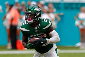 Born february 18, 1992) is an american football running back who is a free agent. First Call Steelers Mike Tomlin On Le Veon Bell Trade Talk Did Seahawks Look At Antonio Brown Triblive Com
