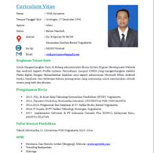 Tujuan dari contoh cv ini adalah untuk menjelaskan secara tertulis identitas, kapasitas dan kepribadian seseorang dalam rangka melamar sebuah pekerjaan. Contoh Cv Menarik Lengkap Bahasa Inggris Yang Benar Update Informasi Menarik