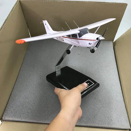 Ready to Ship Model Planes, Ships & Cars | Modelworks Direct