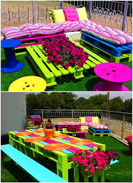 Yatak Koltuk Masa Ve Daha Fazlasi Palet Kullanarak Yapabileceginiz Harika 41 Sey Pallet Ideas Fikirler Palet