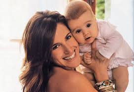 Jun 04, 2021 · tras su escapada romántica en montana y su posterior fin de semana en miami junto a ben affleck, jennifer lópez (51) se reencontró con sus hijos max y emme, fruto de su relación con su ex, el. Susana Gimenez Soledad Pastorutti Presento A Su Hija En El Living De La Diva Gente Del Espectaculo