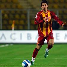 Süper lig takımlarından galatasaray'da forma giymektedir. Gururumuzsun Arda Turan