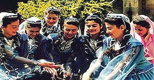 Azerbaiyán ha declarado persona non grata a la afamada soprano española montserrat caballé por visitar el martes el enclave separatista armenio del nagorno karabaj. Grupos Etnicos De Azerbaiyan 2021