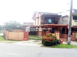 Kebanyakan rumah adalah teres 2 tingkat termasuk kos rendah (770 sqft & 800 sqft) dan unit yang lebih besar (14′ x 55′. Terrace House For Sale At Taman Sri Gombak Batu Caves For Rm 630 000 By Ahmad Gadafi Md Nor Durianproperty