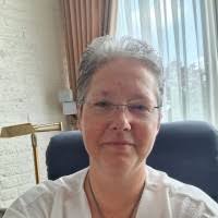 10+ "Sandra Ras" profiles