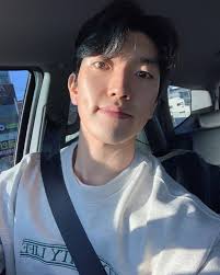 Hello, I'm from Korea and you I am searching for girlfriend