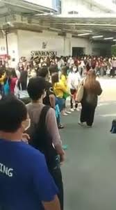 สาวโรงงาน โพสต์อำลา หลังโรงงาน แมรีกอท จิวเวลรี่ บางปู ปิดตัว ยุบรวม อยุธยา ทำคนตกงานอื้อ 2,000 กว่าคน Mdsgjhz1x02mpm