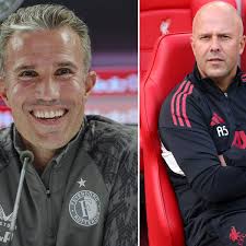 3rd kit out. Its a beauty 😍 ⚽️🟢