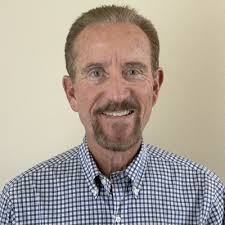 Happy Saturday friends!! While running