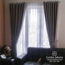 Rumah merupakan satu kesatuan yang didalamnya terdapat hubungan antara satu ruangan dengan ruangan lain. Untuk Mempercantik Tampilan Dan Kenyamanan Ruang Tamu Anda Maka Anda Bisa Memilih Menggunakan Gorden Minimalis Ruang Ta Ruang Tamu Minimalis Ide Dekorasi Rumah