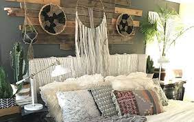 Sebab kenyataan bahwa sesuai dengan perkembangan zaman, desain yang. Serunya Punya Kamar Tidur Ala Bohemian Rumah Dan Gaya Hidup Rumah Com