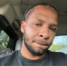 Is Eli's Lawncare still in business for leaf removal?