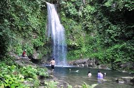 Meski berada dalam satu grup, setiap maskapai lion air group memiliki kebijakan. Pesona Air Terjun Kulukubuk Di Siberut Cerita Seorang Ibu Jadi Batu Okezone Travel