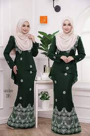 Ready stock kurung lace batik iprincess boutique baju kurung moden bermanik facebook. Zara Lace Baju Kurung Moden Tudung Dan Kain Pasang Facebook