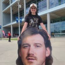 The crowd is starting to gather here at NRG for @morganwallen 🤠 It's safe  to say that the fans are ready and anticipating tonight's show, just like  we are! Stop by and