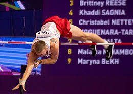 He won bronze medals at the 2015 and 2019 world championships and the silver. Piotr Lisek Wikipedia
