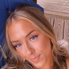 Bela Posti (@belaposti)