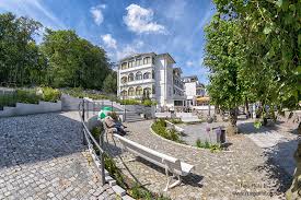 5 häuser zum kauf in sellin auf immobilo.de ✓ egal ob reihenhaus, einfamilienhaus oder stadtvilla ✓ mit immobilo.de das traumhaus finden und kaufen! Home Restaurant Zum Skipper Im Ostseebad Sellin Auf Rugen