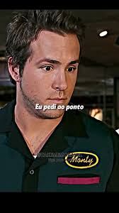 O que você acha dessa cena ?😮, ., 🌟 Siga @takememoravel para receber os  melhores takes na sua tela!, ., 🎬 Título: A Hora do Rango (Waiting...), 🎥  Direção e Roteiro: Rob McKittrick, ., 🎭 Gênero: ...