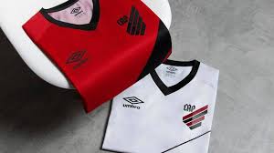 Twitter oficial do atlético atlético pr aguarda a janela internacional, e já observa alguns nomes, um deles é o zagueiro brasileiro lucas. Atletico Pr Inclui H No Nome E Muda Escudo E Uniforme Istoe Independente