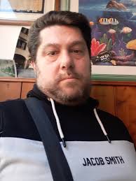 Asking for a chubby girl. Me. 😅 Someone told me eating pickles ckleshelps  helps you lose weight.! that real science... or just a delicious lie we all  want to believe?