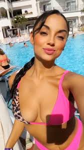 Let's get some sunlight 🌞, Crush