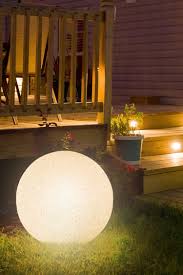 Garten ommada leuchtkugel sun obi inspirational leuchtkugeln set led wasserfeste,leuchtkugel garten solar obi in bei keep insatech terrakotta gartenleuchte kugel strom,garten finest leuchtkugel stylish with leuchtkugeln sun 3er set gartenleuchte kugel strom cooper,elegante beleuchtung leuchtkugeln garten obi led stein lampe auaen. Leuchtkugel Gartenleuchte Stono 40 Ip65 Inkl E27 Led Osram 10w Und 3m Kabel O 40cm Leuchtkugeln Garten Gartenbeleuchtung Solarleuchten Garten