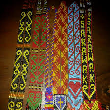 4 contoh kraftangan di malaysia. Rantai Manik Iban Smart Borneo