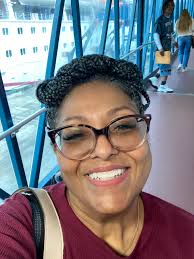 Introduction of a Disney fan and widow